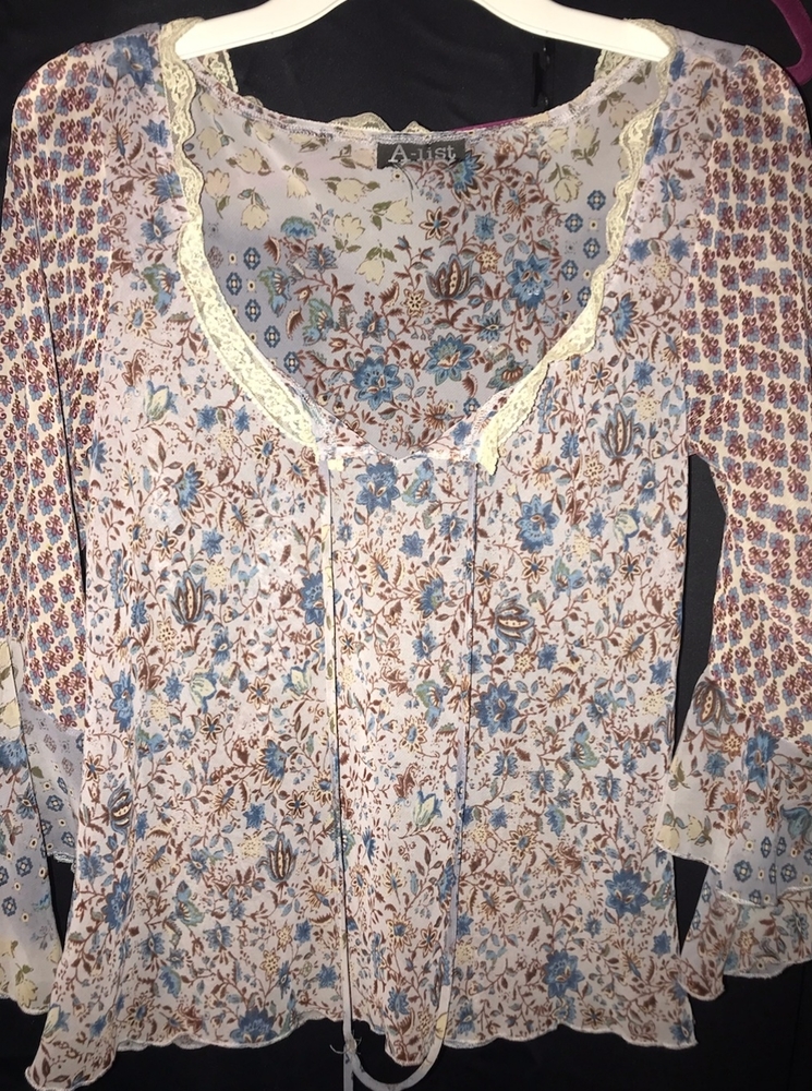 Flowy peasant top sz med